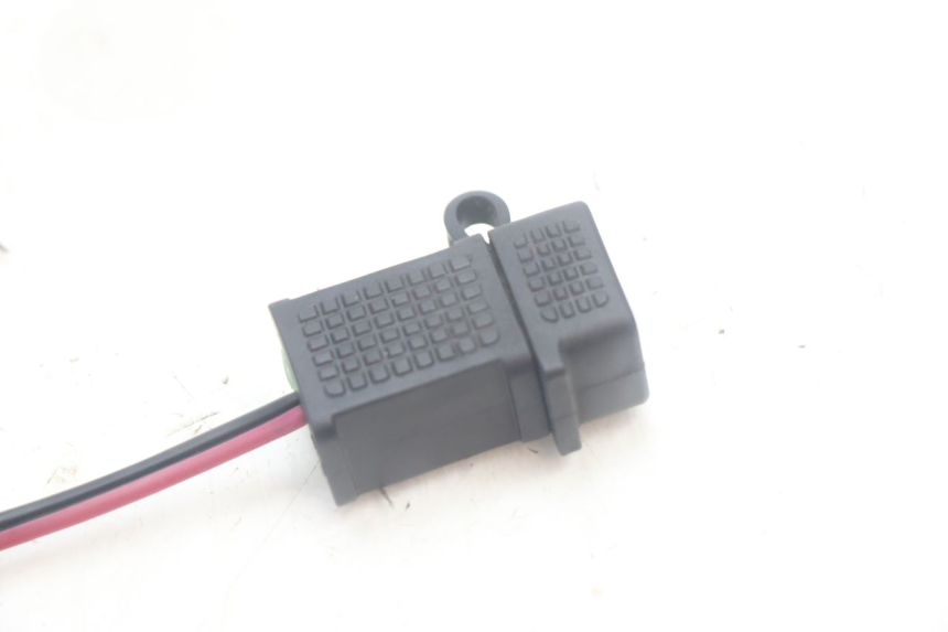 photo de TOMA USB PIAGGIO MP3 500 (2016 - 2018) - Detalhe da peça
