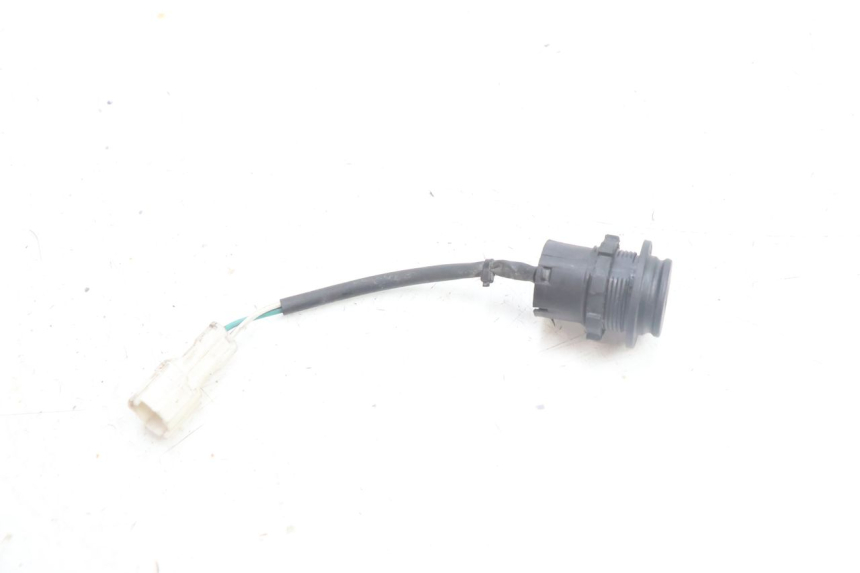 photo de TOMA USB SYM ORBIT III 3 4T 50 (2021 - 2025) - Zoom do estado de desgaste