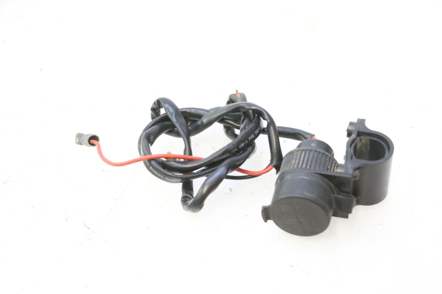 photo de TOMA USB BOOM TRIKE FUN 500 (2004 - 2010) - Zoom do estado de desgaste