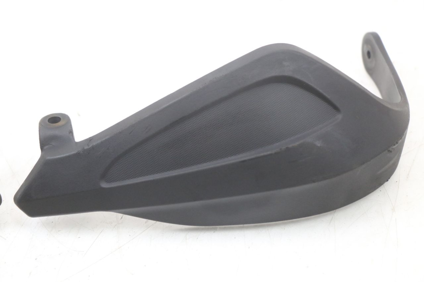 photo de PROTETOR DE MÃO SYM CROX 4T 50 (2016 - 2023) - Zoom do estado de desgaste