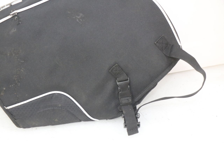 photo de PROTETOR DE MÃO YAMAHA D'ELIGHT DELIGHT 115 (2013 - 2017) - Ampliação técnica