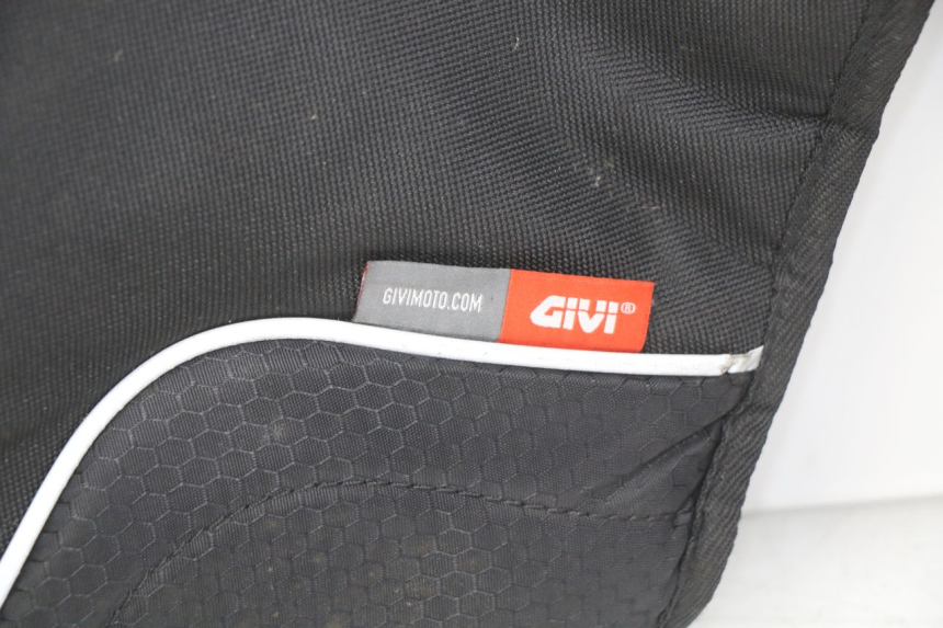 photo de PROTETOR DE MÃO YAMAHA D'ELIGHT DELIGHT 115 (2013 - 2017) - Estado da superfície
