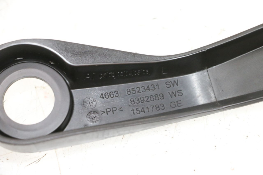 photo de PROTETOR DE MÃO BMW R GS 1250 (2021 - 2024) - Detalhe da peça