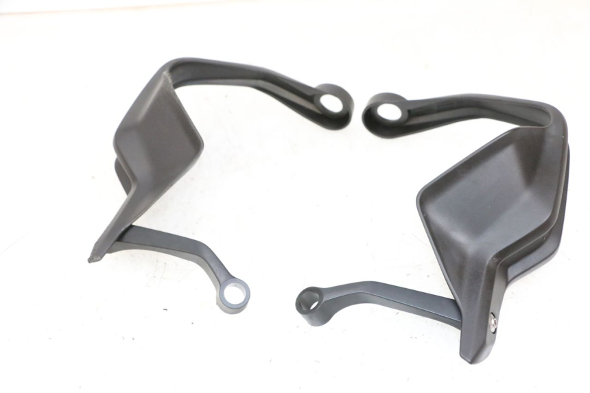 photo de PROTETOR DE MÃO BMW R GS 1250 (2021 - 2024) - Ampliação técnica