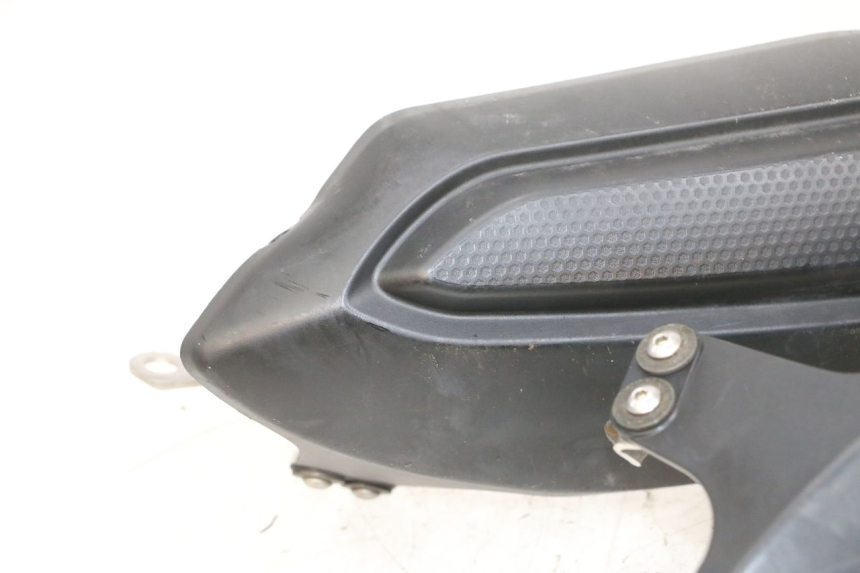 photo de PROTETOR DE MÃO YAMAHA TDM ABS 900 (2002 - 2014) - Detalhe da peça