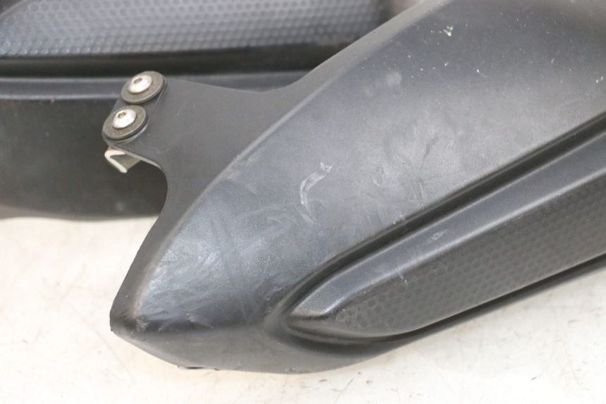 photo de PROTETOR DE MÃO YAMAHA TDM ABS 900 (2002 - 2014) - Zoom do estado de desgaste