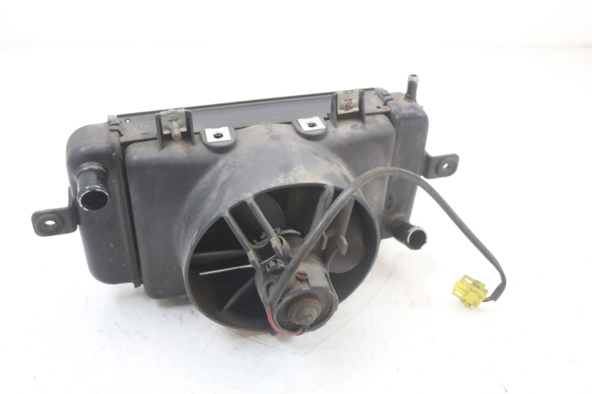photo de RADIADOR BMW C1 125 (2000 - 2003) - Ampliação técnica