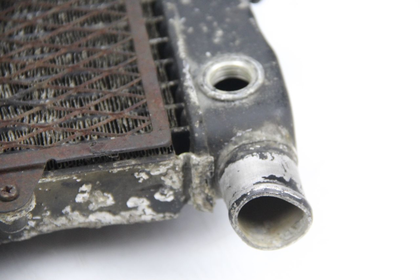 photo de RADIADOR HONDA CBR F SC21 1000 (1986 - 1992) - Pontos de fixação