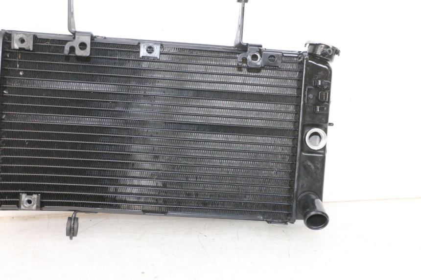 photo de RADIADOR SUZUKI DL V STROM 1000 (2002 - 2007) - Marcações e referências