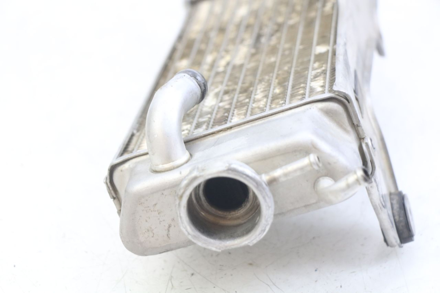 photo de RADIADOR DIREITO HONDA CRF CR-F 450 (2009 - 2012) - Outro ângulo de visão