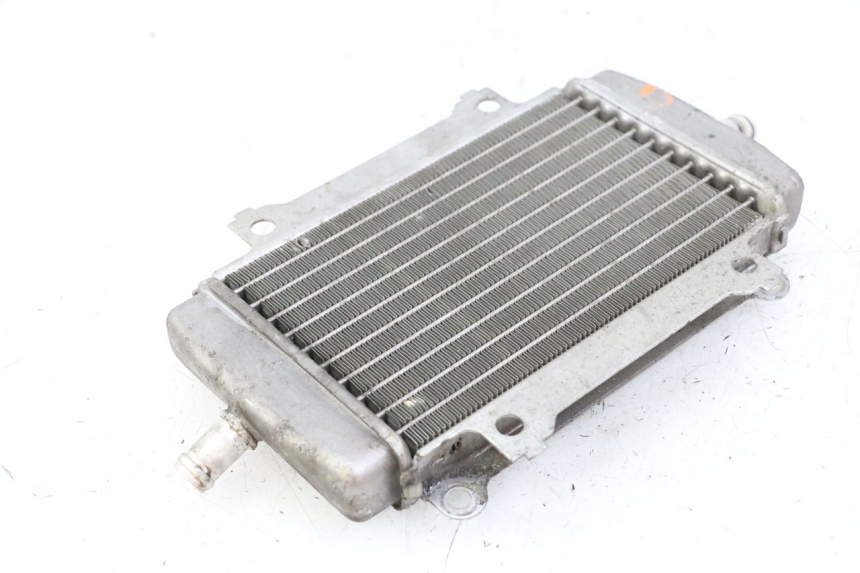 photo de RADIADOR DIREITO PIAGGIO VESPA GRANTURISMO 200 (2004 - 2005) - Vista geral