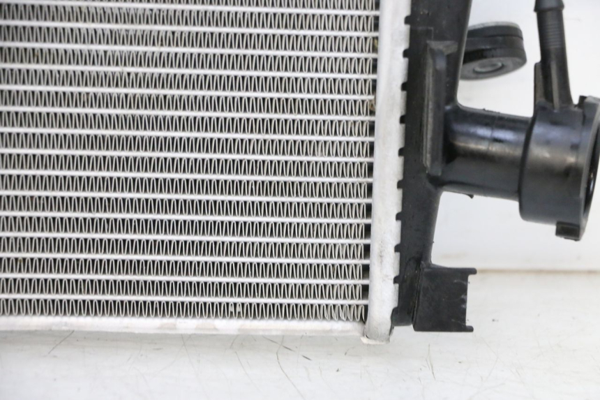 photo de RADIADOR DIREITO BMW R GS 1250 (2021 - 2024) - Peça verificada