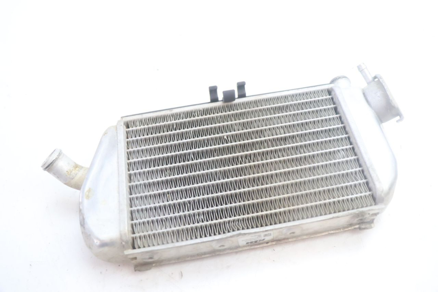 photo de RADIADOR DIREITO KTM SX 85 (2018 - 2024) - Detalhes característicos