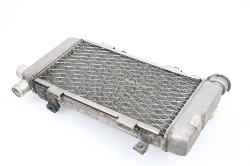 photo de RADIADOR DIREITO HONDA VTR F FIRESTORM 1000 (1997 - 2001) - Detalhe da peça