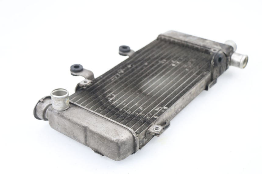 photo de RADIADOR DIREITO HONDA VTR F FIRESTORM 1000 (1997 - 2001) - Vista geral
