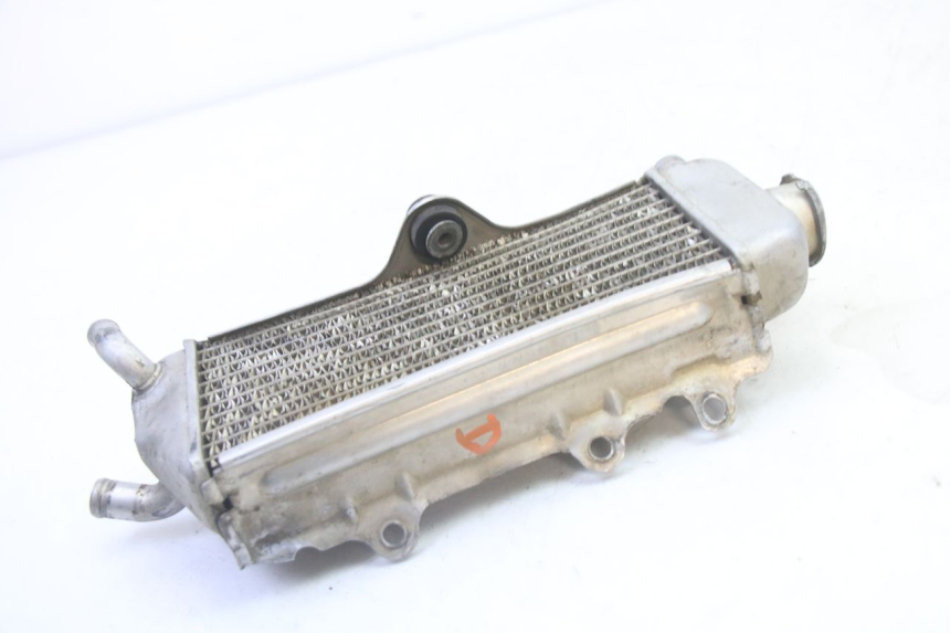 photo de RADIADOR DIREITO YAMAHA YZ 125 (1998 - 2005) - Marcações e referências