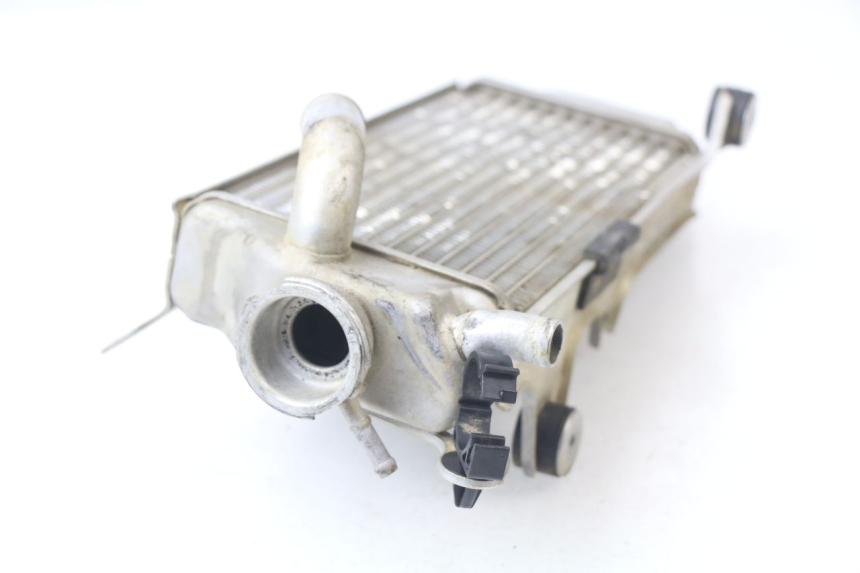 photo de RADIADOR DIREITO YAMAHA YZF YZ-F 450 (2018 - 2021) - Outro ângulo de visão