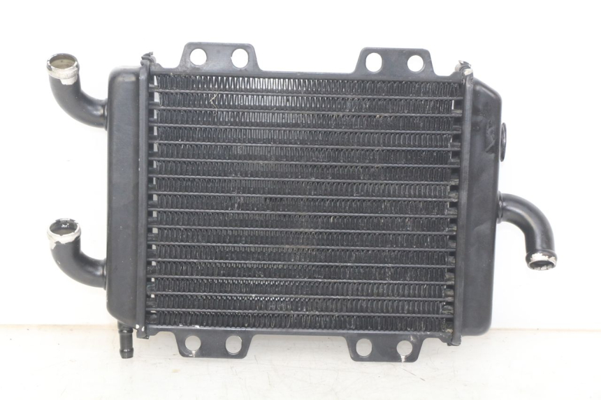 photo de RADIADOR PEUGEOT ELYSEO 125 (1999 - 2004) - Ampliação técnica