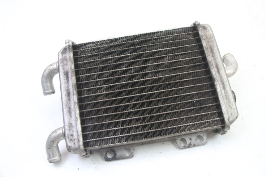 photo de RADIADOR PEUGEOT ELYSEO 125 (1999 - 2004) - Pontos de fixação