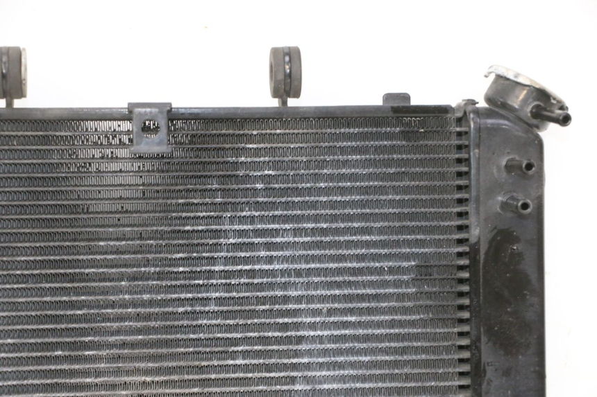 photo de RADIADOR YAMAHA FZ6 FAZER S2 600 (2007 - 2011) - Marcações e referências