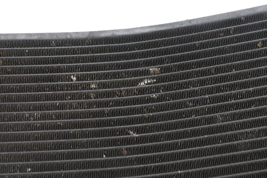 photo de RADIADOR YAMAHA FZ8 800 (2010 - 2016) - Detalhe da peça