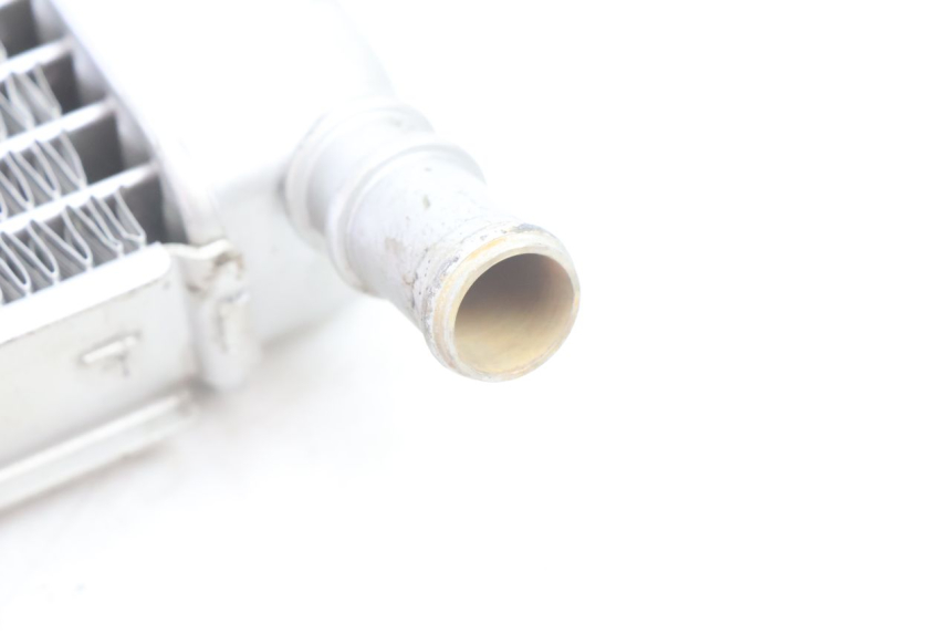 photo de RADIADOR ESQUERDO PEUGEOT LUDIX BLASTER 50 (2006 - 2014) - Pontos de fixação