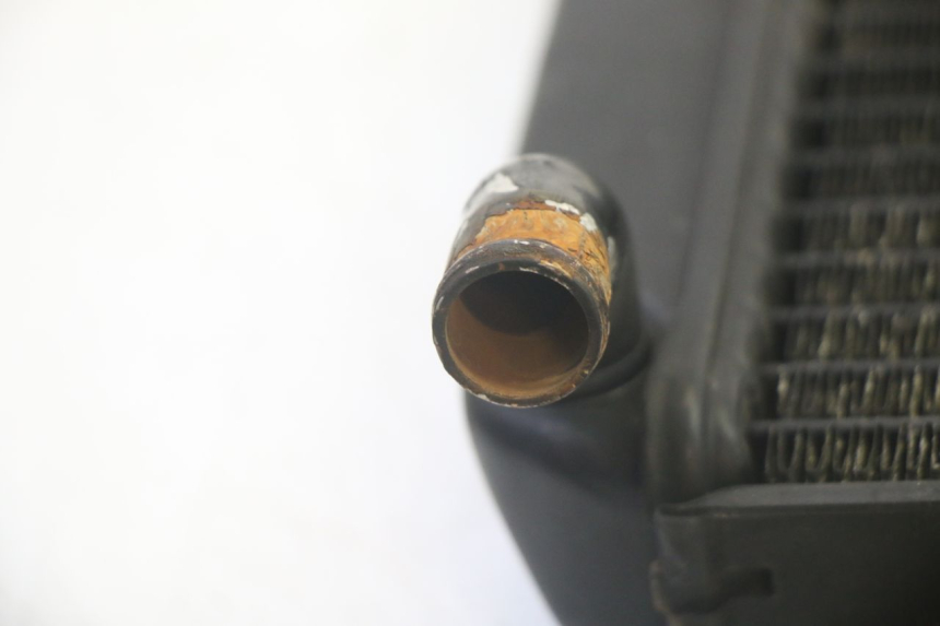 photo de RADIADOR KAWASAKI GPX R WARBIRD 600 (1988 - 1993) - Pontos de fixação