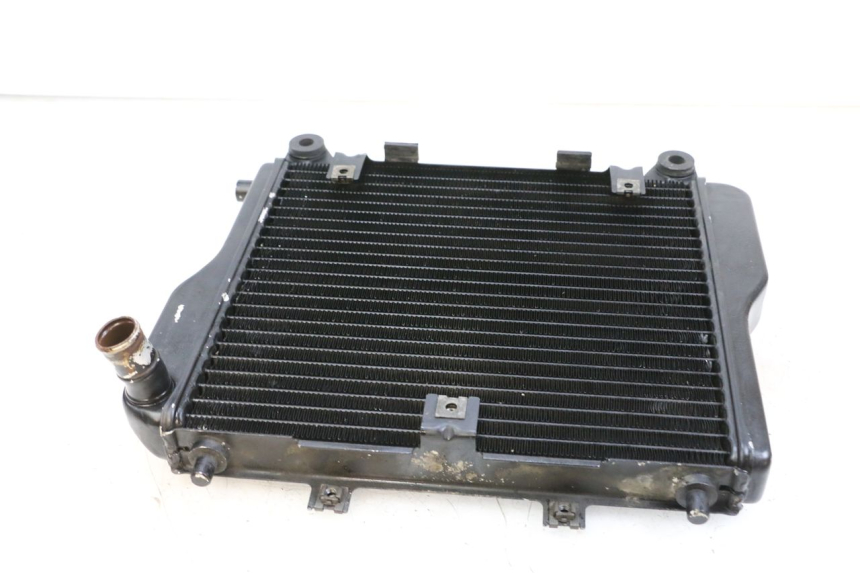 photo de RADIADOR KAWASAKI GPZ RX 1000 (1986 - 1988) - Pontos de fixação