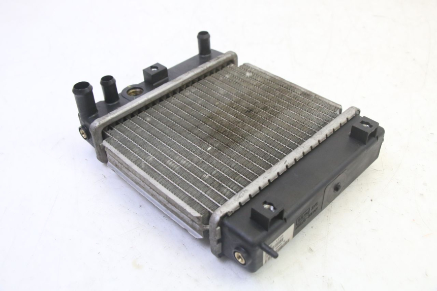 photo de RADIADOR KYMCO GRAND DINK 125 (2008 - 2014) - Ampliação técnica