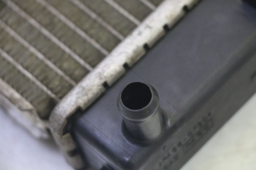 photo de RADIADOR KYMCO GRAND DINK 125 (2002 - 2007) - Pontos de fixação