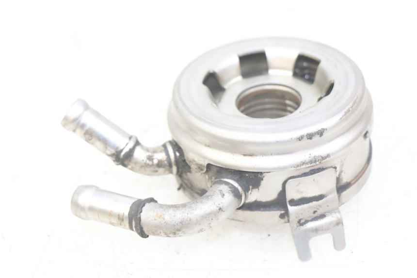 photo de RADIADOR DE ÓLEO SUZUKI BURGMAN 650 (2002 - 2004) - Outro ângulo de visão