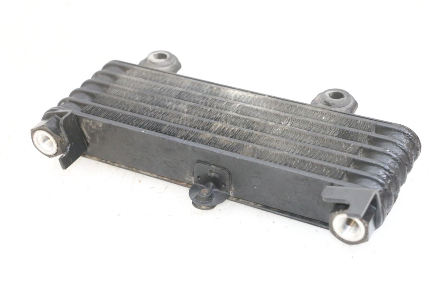 photo de RADIADOR DE ÓLEO SUZUKI DL V STROM 1000 (2002 - 2007) - Outro ângulo de visão