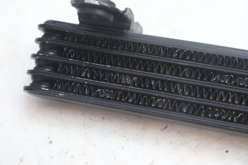 photo de RADIADOR DE ÓLEO SUZUKI DR S 600 (1985 - 1989) - Peça verificada