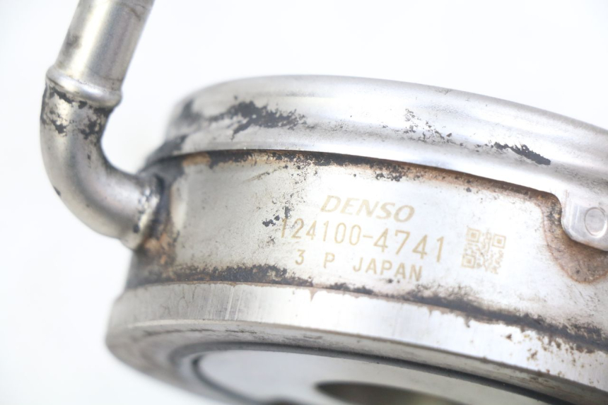 photo de RADIADOR DE ÓLEO HONDA FJS SILVERWING SILVER WING 400 (2009 - 2016) - Zoom do estado de desgaste