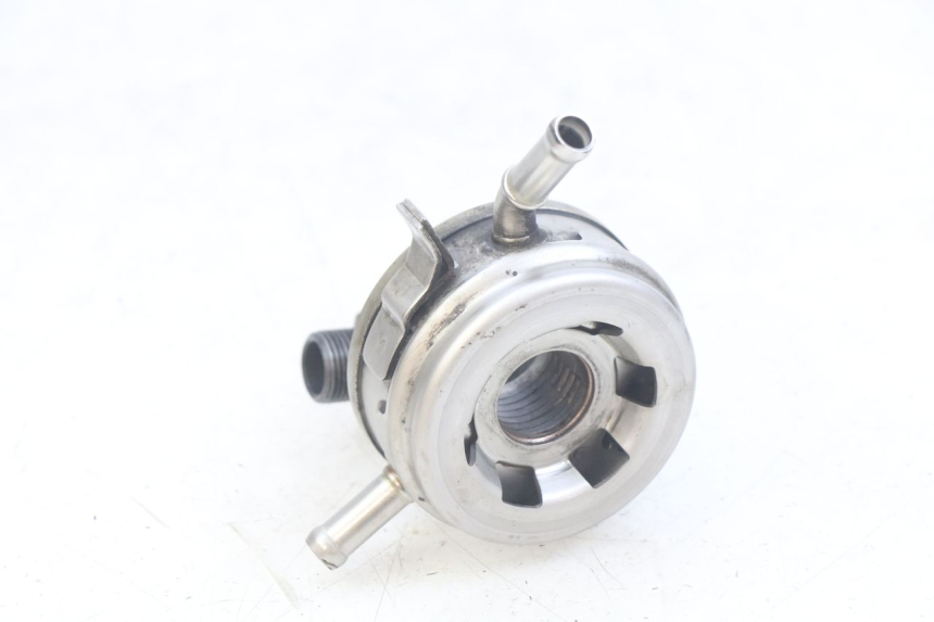 photo de RADIADOR DE ÓLEO YAMAHA FZS FAZER 600 (1998 - 2001) - Detalhe da peça