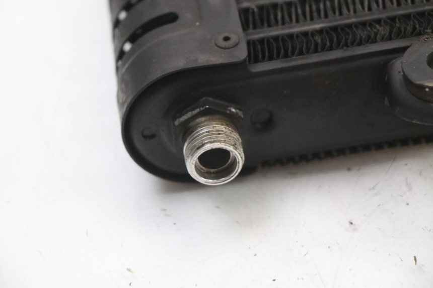 photo de RADIADOR DE ÓLEO KAWASAKI ZR7 ZR-7 S 750 (1999 - 2004) - Outro ângulo de visão