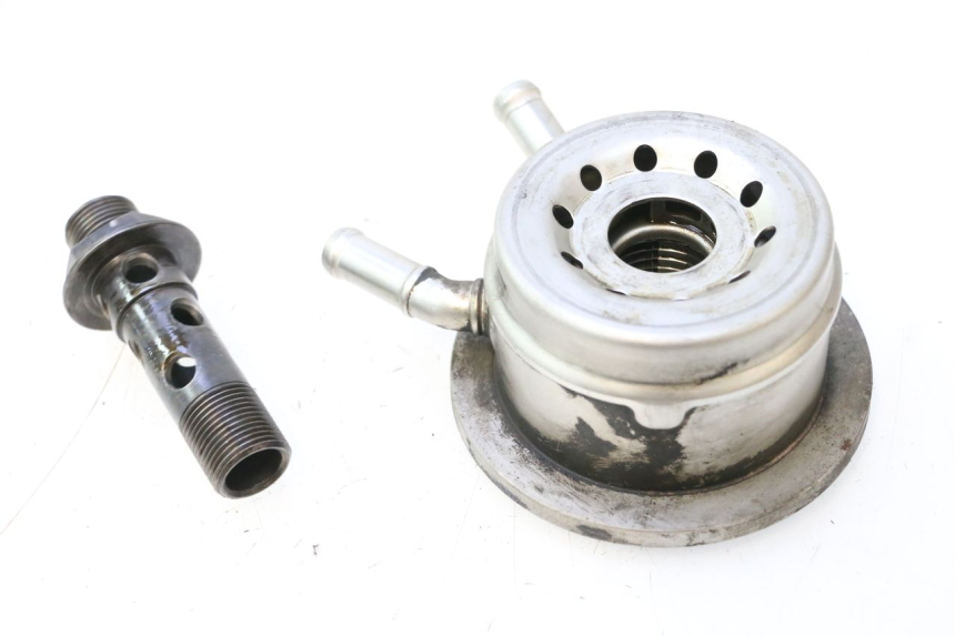 photo de RADIADOR DE ÓLEO YAMAHA YZF R GENESIS 750 (1993 - 1998) - Detalhe da peça