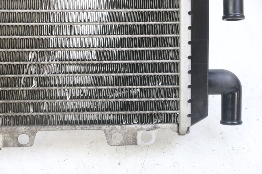 photo de RADIADOR PEUGEOT JET FORCE CARBU 50 (2003 - 2016) - Ampliação dos componentes