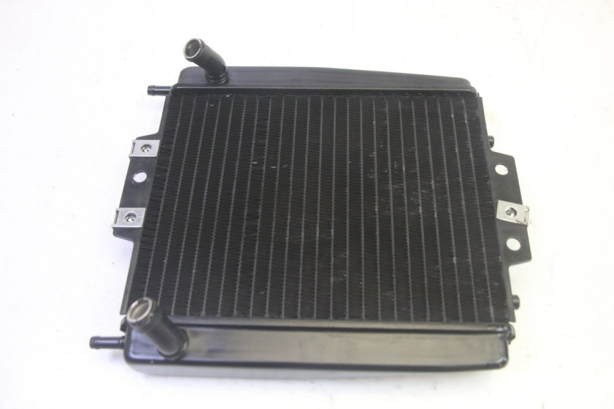 photo de RADIADOR PIAGGIO MP3 HPE 350 (2018 - 2020) - Ampliação técnica