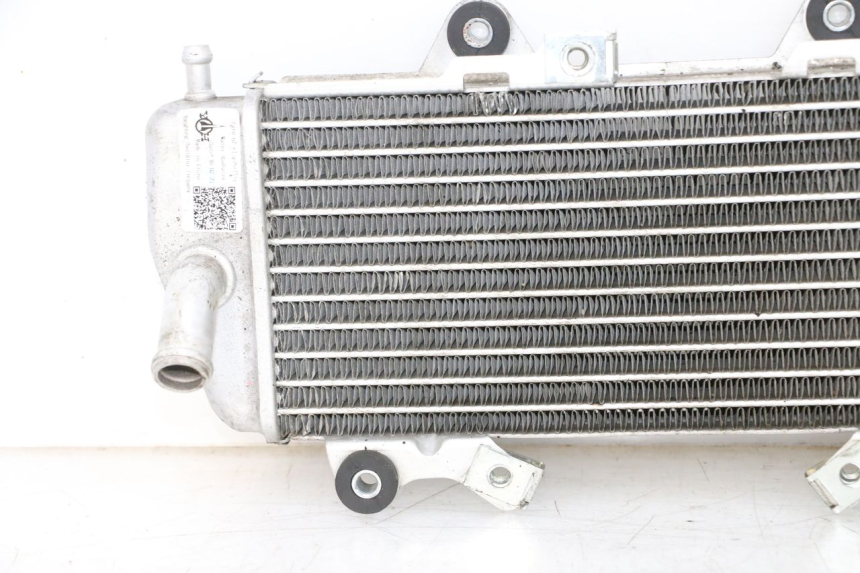 photo de RADIADOR PIAGGIO MP3 HPE 300 (2019 - 2026) - Peça verificada