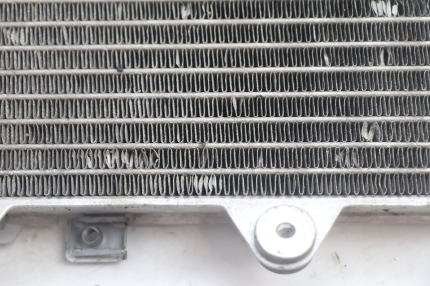 photo de RADIADOR PIAGGIO MP3 HPE 530 (2022 - 2026) - Ampliação técnica