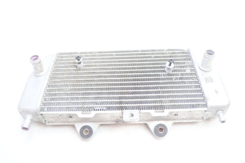 photo de RADIADOR PIAGGIO MP3 HPE 530 (2022 - 2026) - Vista geral