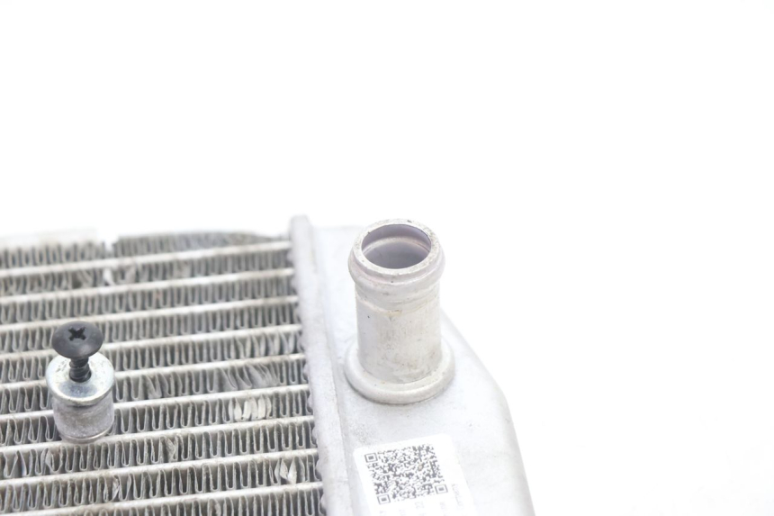 photo de RADIADOR PIAGGIO MP3 HPE 530 (2022 - 2026) - Peça verificada