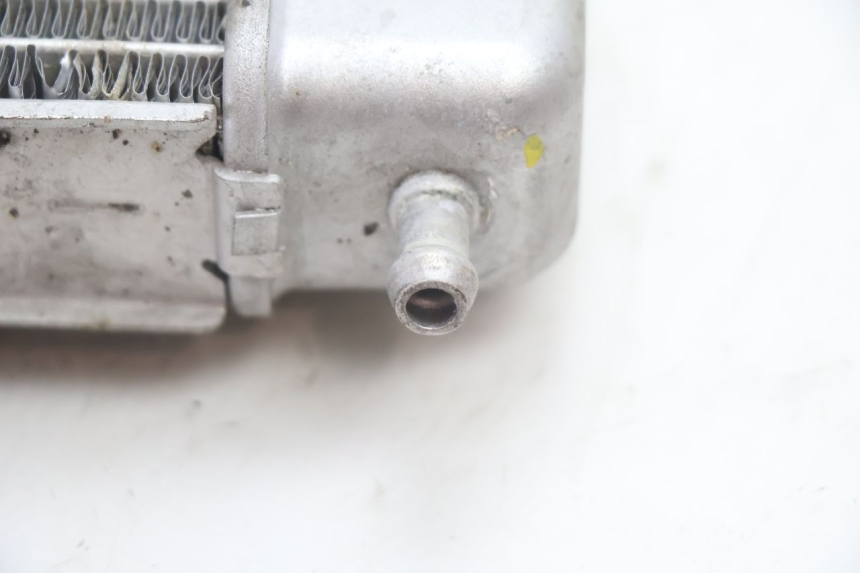 photo de RADIADOR PIAGGIO MP3 HPE 530 (2022 - 2026) - Marcações e referências