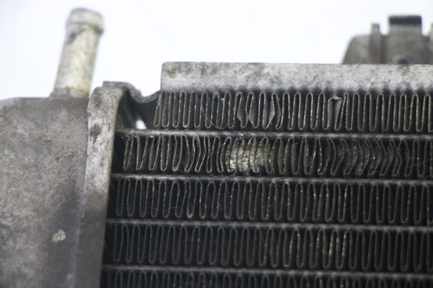 photo de RADIADOR PIAGGIO MP3 125 (2006 - 2014) - Detalhe da peça