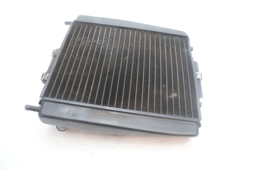 photo de RADIADOR PIAGGIO MP3 500 (2016 - 2018) - Ampliação técnica