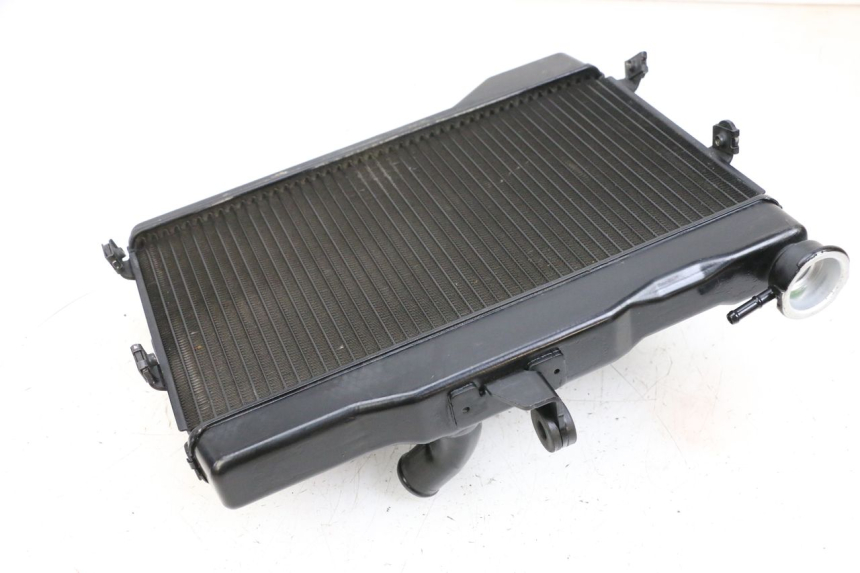 photo de RADIADOR YAMAHA MT-07 MT07 ABS 700 (2018 - 2020) - Ampliação dos componentes