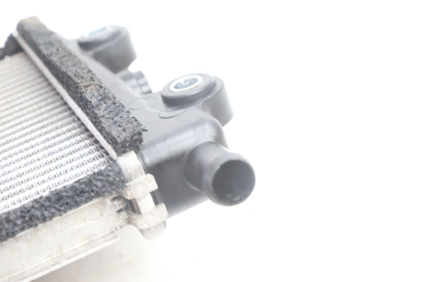 photo de RADIADOR YAMAHA N-MAX NMAX 125 (2021 - 2024) - Ampliação técnica