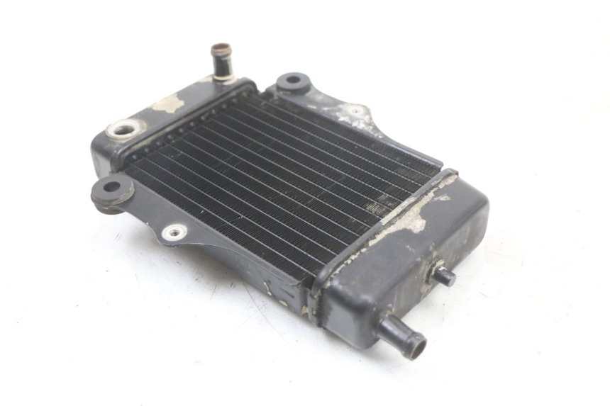 photo de RADIADOR HONDA NES AROBASE 125 (2000 - 2003) - Detalhe da peça