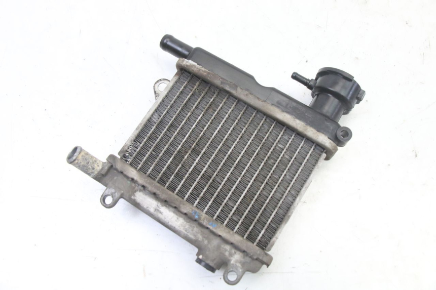 photo de RADIADOR MBK OVETTO 4T 50 (2008 - 2016) - Vista principal
